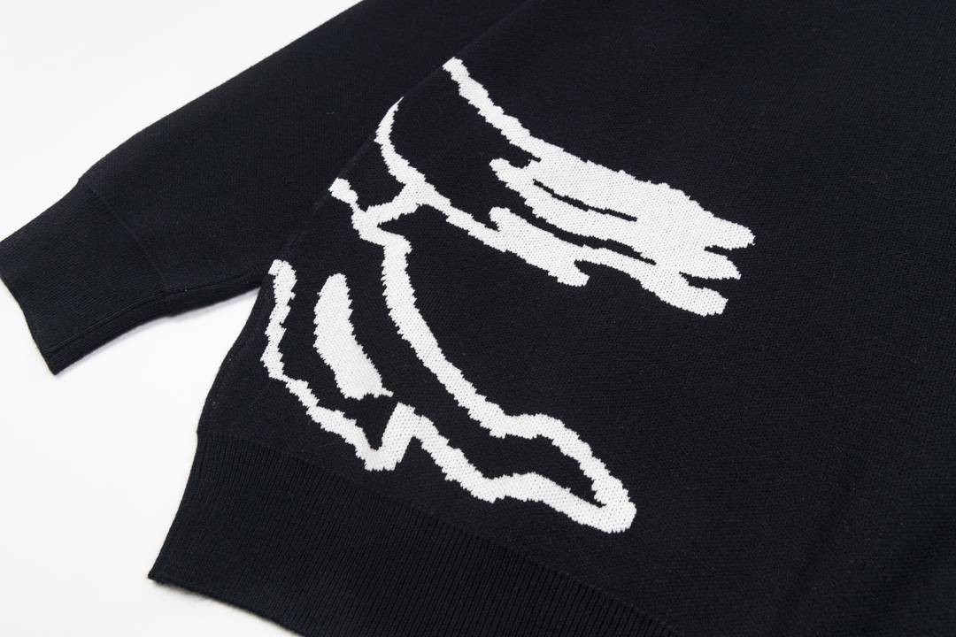 Свитшот Burberry White Horse On Two Sides "Black" фото № 3