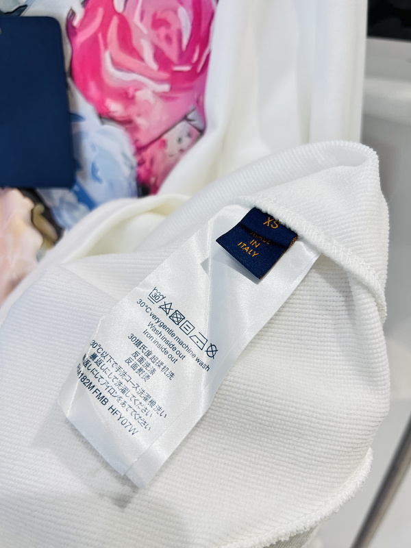 Свитшот Louis Vuitton Picture With Flowers "White" фото № 7