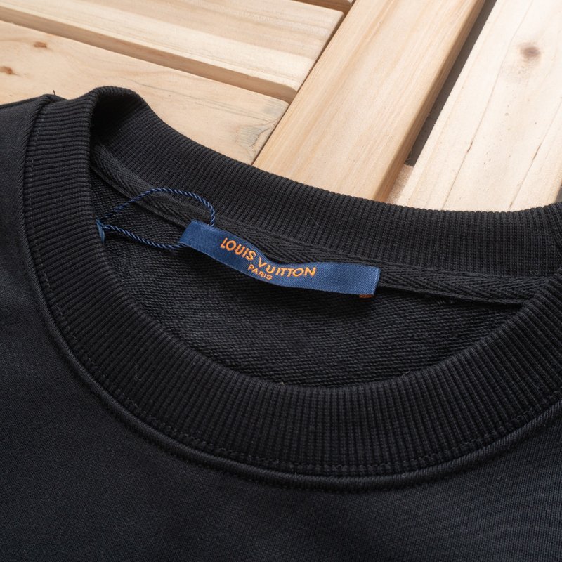 Свитшот Louis Vuitton - Logo "Black" фото № 3