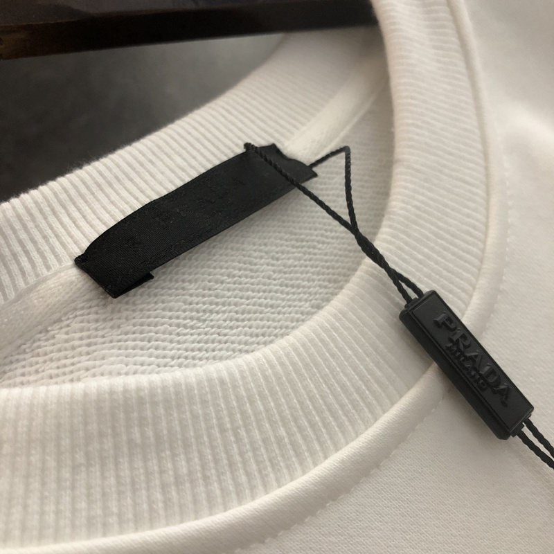Свитшот Prada With Logo And Emblem "White" фото № 4