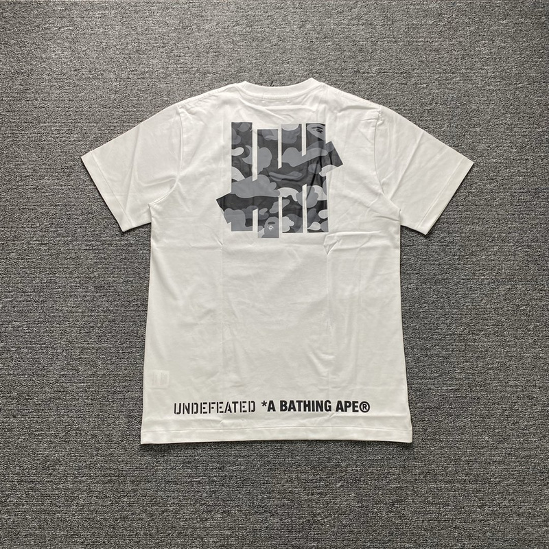 Футболка A Bathing Ape Undefeated "White" фото № 7