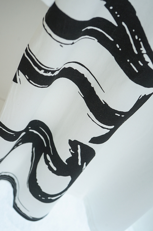 Футболка Amiri Large Brand Inscription On The Side "White" фото № 4