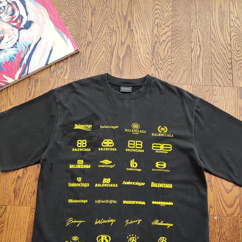 Футболка Balenciaga With Yellow Logos "Black" фото № 3
