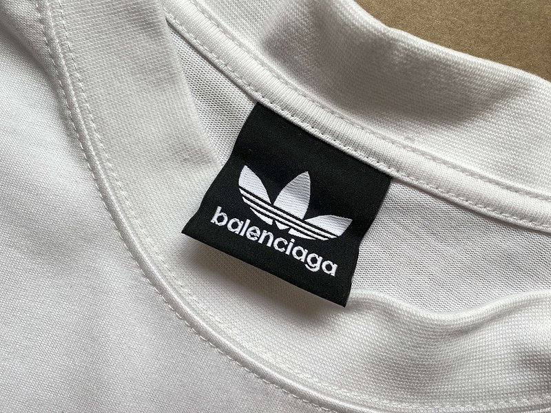 Футболка Balenciaga X Adidas Logos Conversely "White" фото № 2