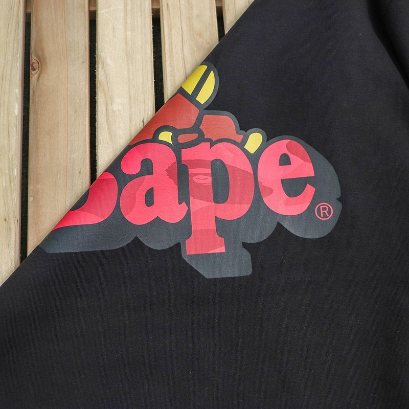 Футболка Bape Monkey Lies On Logo Inscription "Black" фото № 4