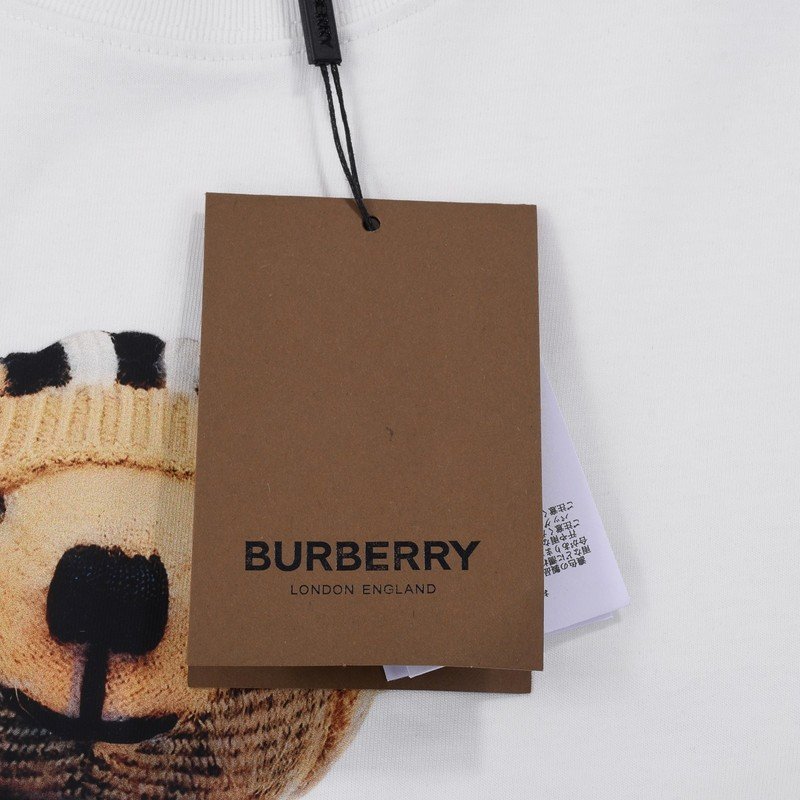 Футболка Burberry With An Animalistic Print — Bright "White" фото № 5