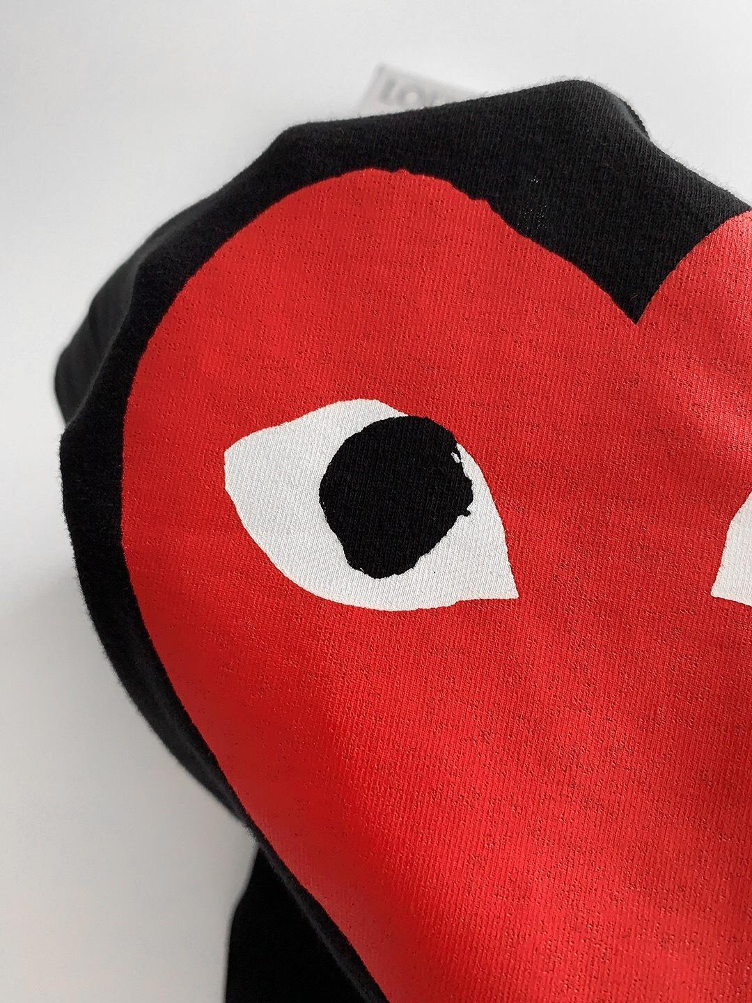 Футболка Comme des Garçons Play Red Heart Logo "Black" фото № 4