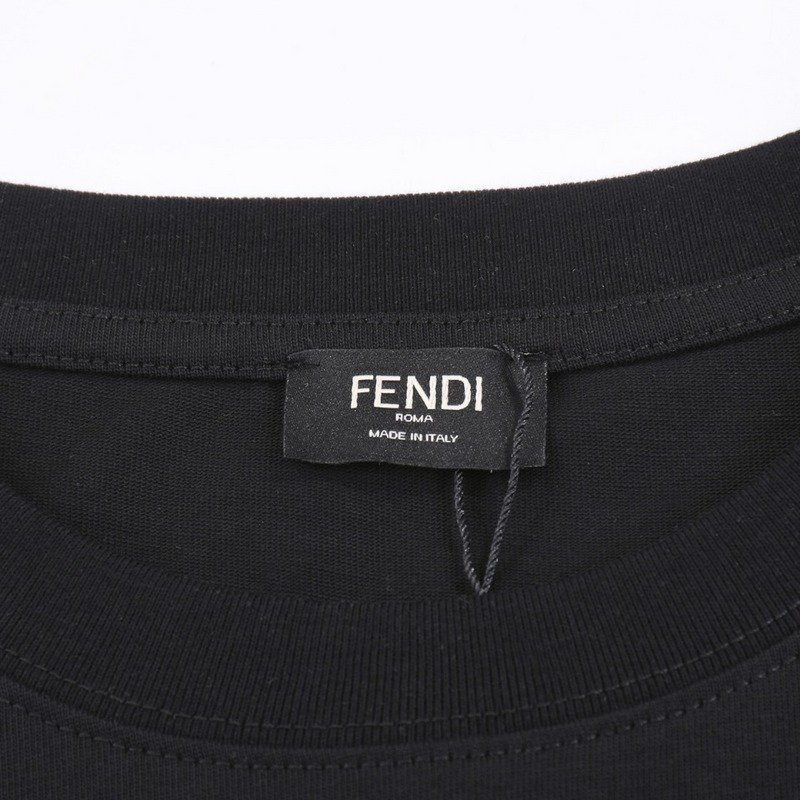 Футболка Fendi Bear Hugs "Black" фото № 5