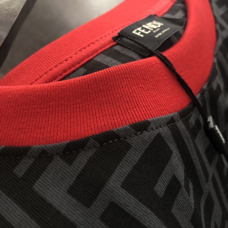 Футболка Fendi With A Red Collar "Black" фото № 7