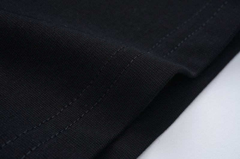 Футболка Gucci Holding My Ears "Black" фото № 3