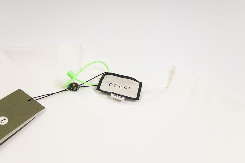 Футболка Gucci Graffitti Logo "White" фото № 4