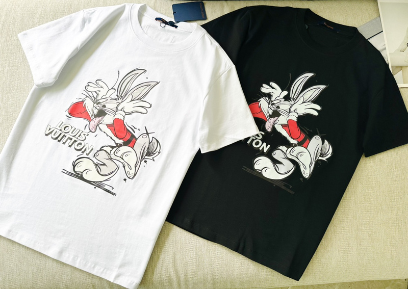 Футболка Louis Vuitton The Rabbit Is A Bully "White" фото № 5
