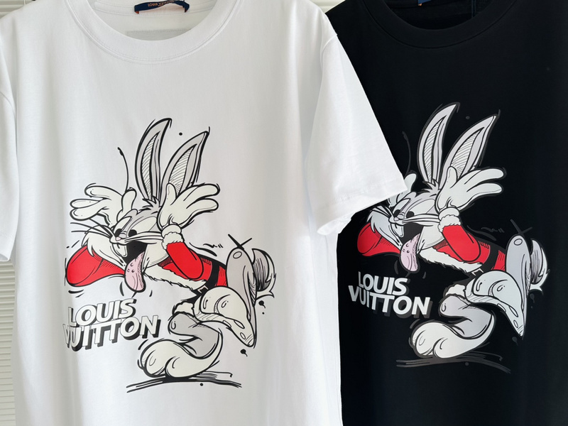 Футболка Louis Vuitton The Rabbit Is A Bully "White" фото № 3