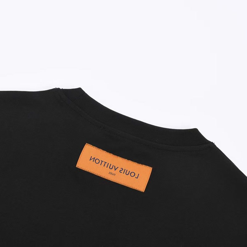 Футболка Louis Vuitton With A Shiny Brand Logo "Black" фото № 3