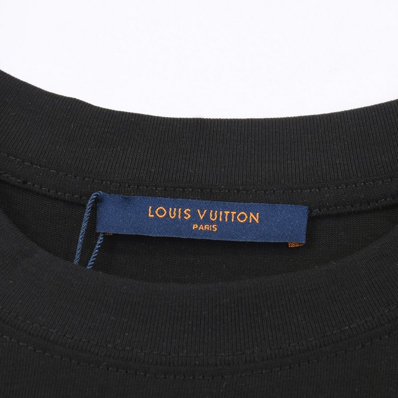 Футболка Louis Vuitton With A Square Logo "Black" фото № 4