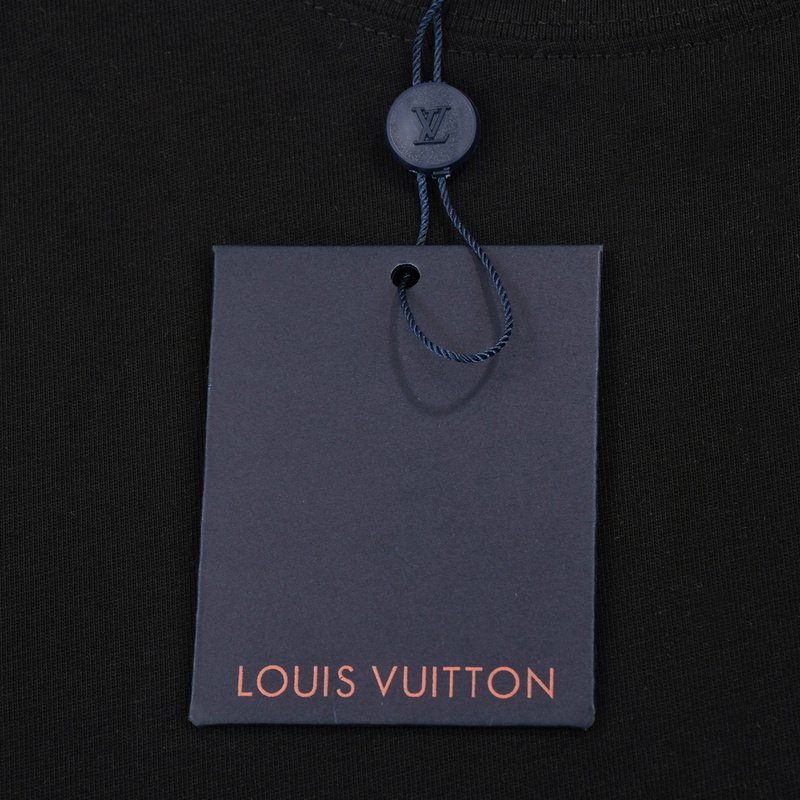 Футболка Louis Vuitton With A Square Logo "Black" фото № 5