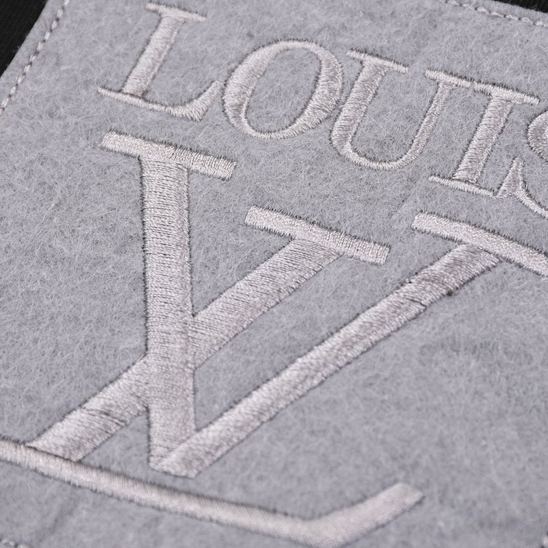 Футболка Louis Vuitton With A Square Logo "Black" фото № 8