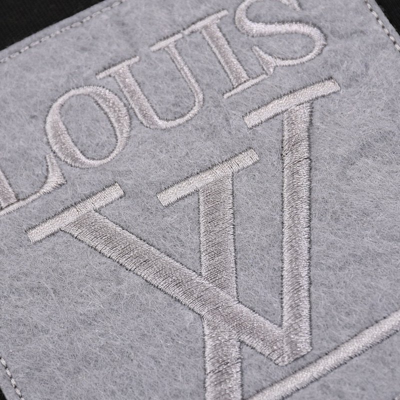 Футболка Louis Vuitton With A Square Logo "Black" фото № 7