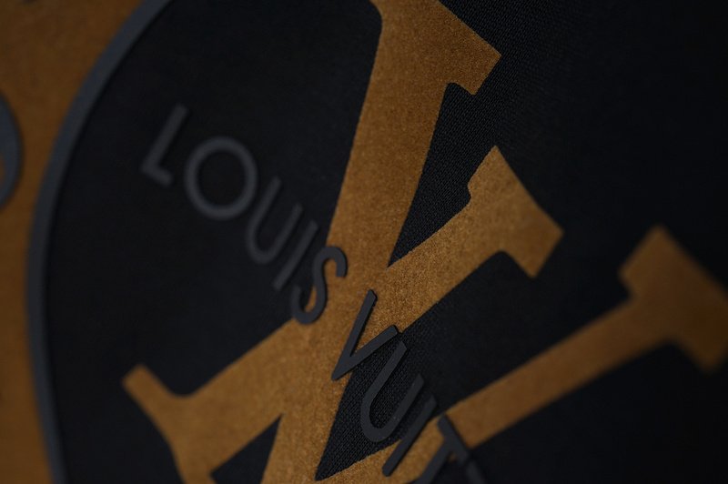 Футболка Louis Vuitton With Brown Logo "Black" фото № 6