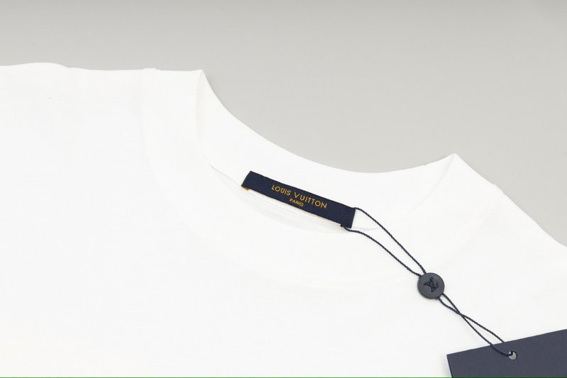 Футболка Louis Vuitton Logo With Leaked Paint "White" фото № 6