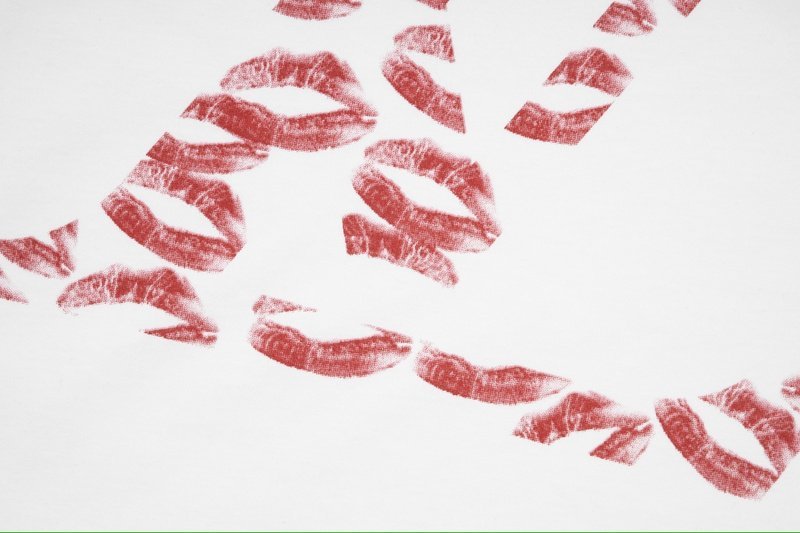 Футболка Louis Vuitton Kisses "White" фото № 7