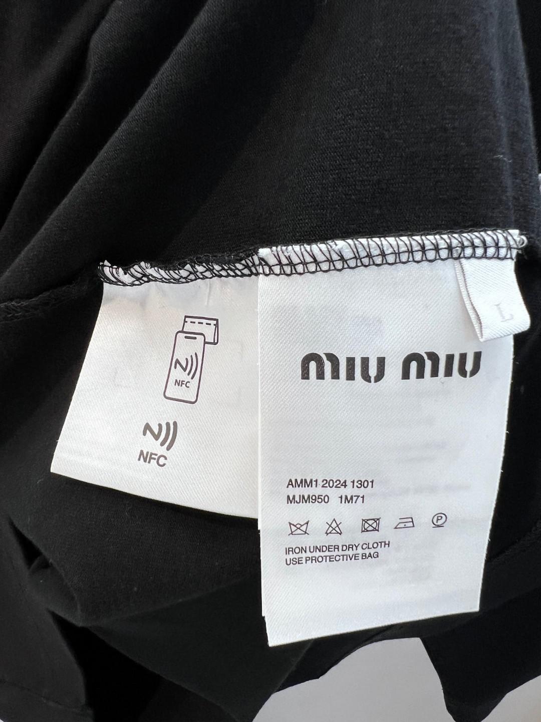 Футболка Miu Miu Frontside Contrast Color Logotype Miu Miu "Black" фото № 6