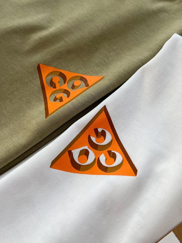 Футболка Nike Text Spiral "Beige/Green" фото № 3