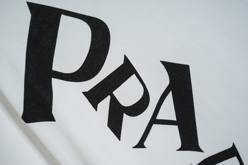 Футболка Prada Different Size Of Logo Letters "White" фото № 4