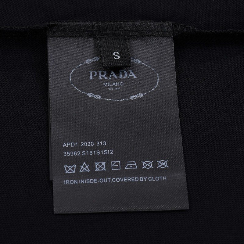 Футболка Prada With An Animalistic Logo "Black" фото № 5