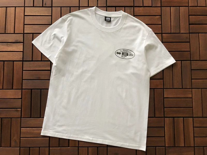 Футболка Stussy Lettering And Playing Cubes In Oval "Beige" фото № 2