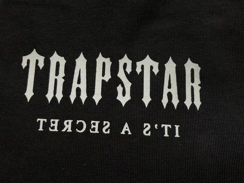 Футболка Trapstar Teeth Front Print "Black" фото № 3