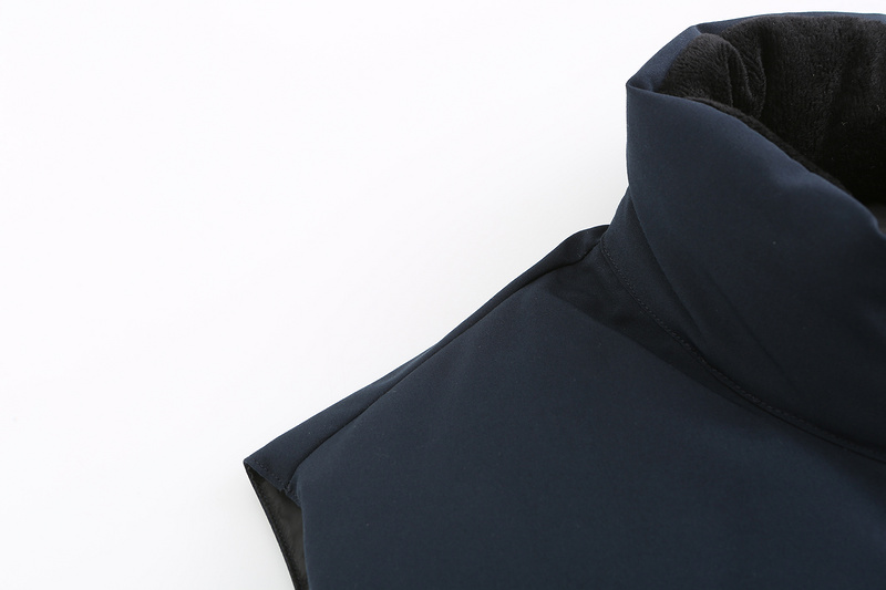 Жилетка Canada Goose Garson Vest "Blue/Black" фото № 7