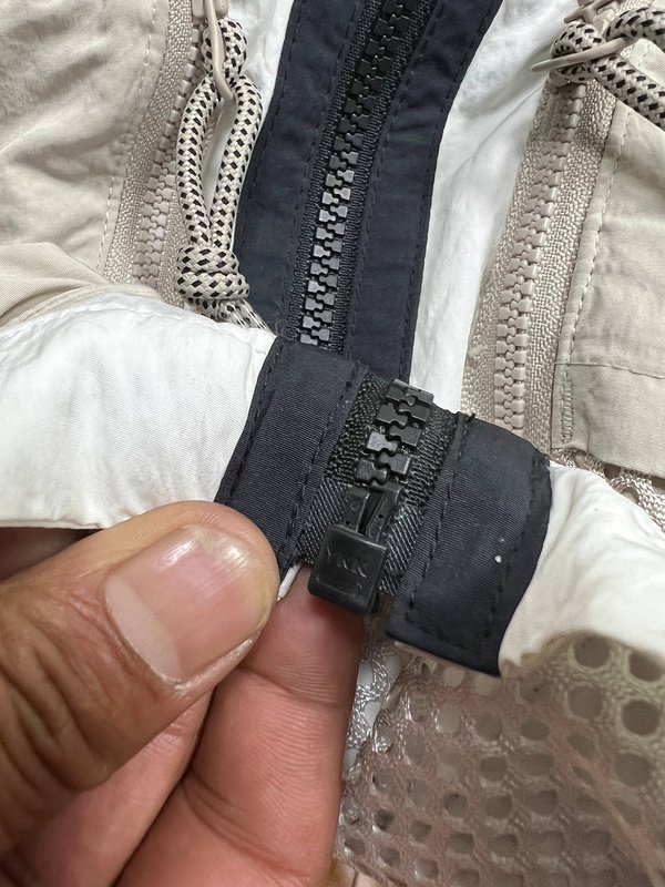 Жилетка Nike With Large Pockets "White/Black" фото № 8