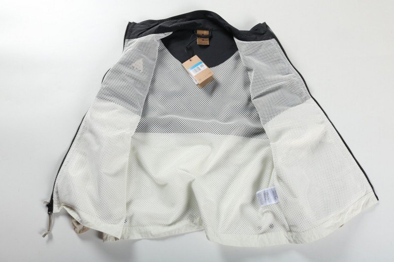 Жилетка Nike With Large Pockets "White/Black" фото № 7