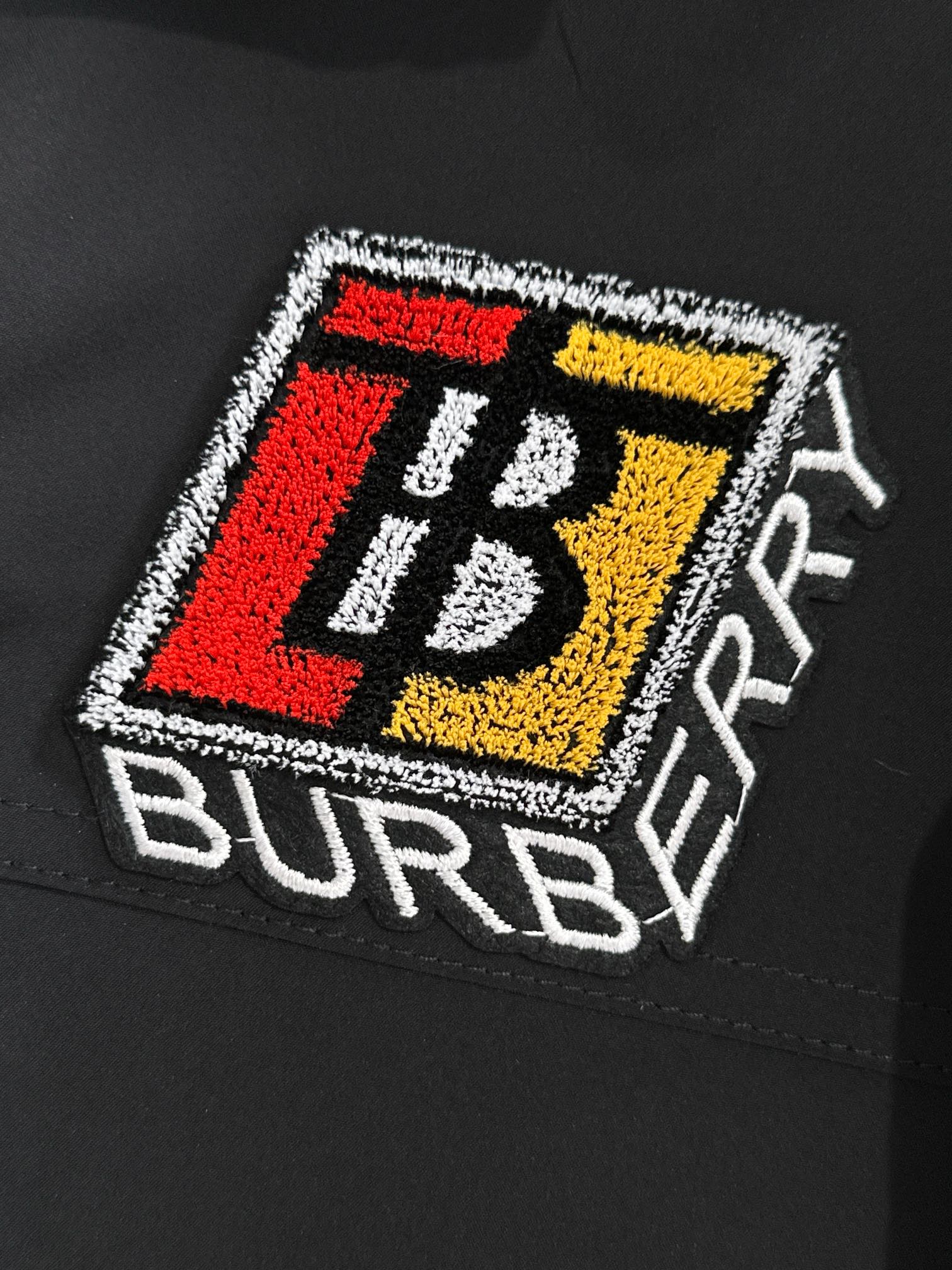 Пуховик Burberry Urban Badge "Black" фото № 7