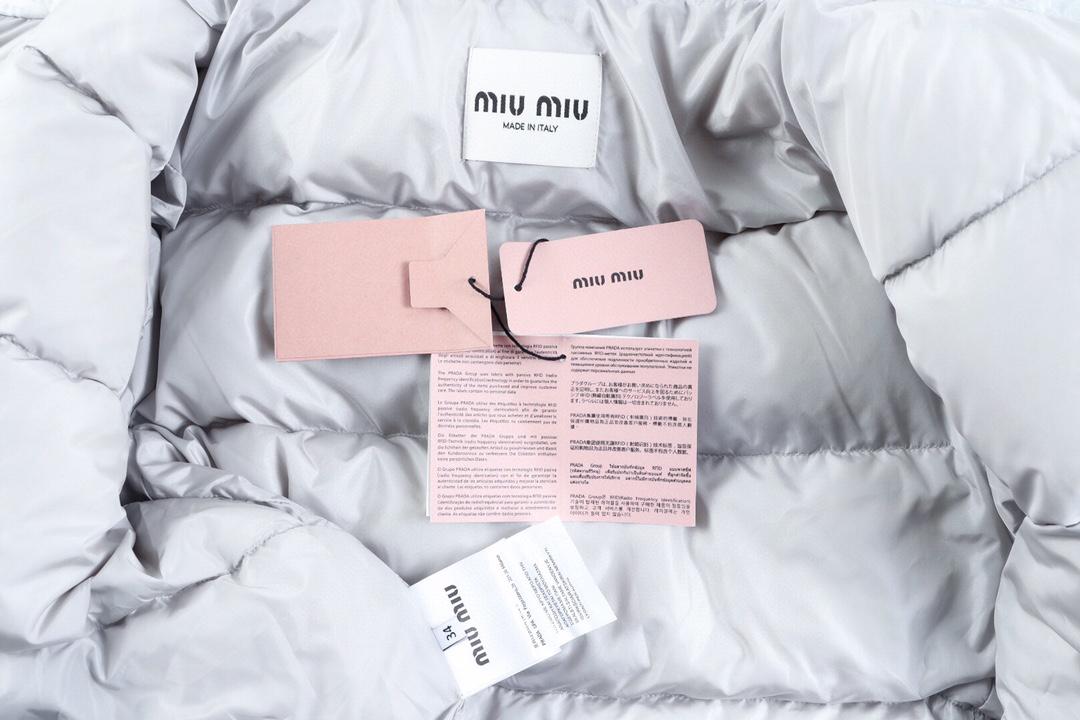 Пуховик Miu Miu Iconic Down "White" фото № 2