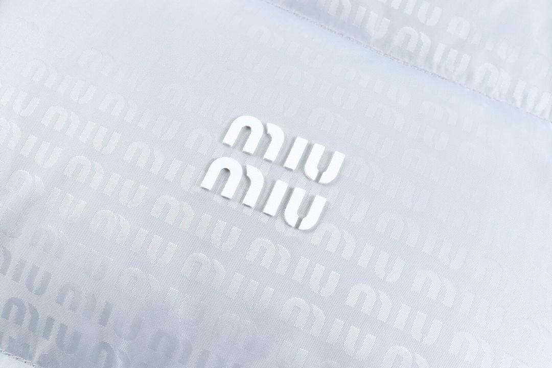 Пуховик Miu Miu Iconic Down "White" фото № 5
