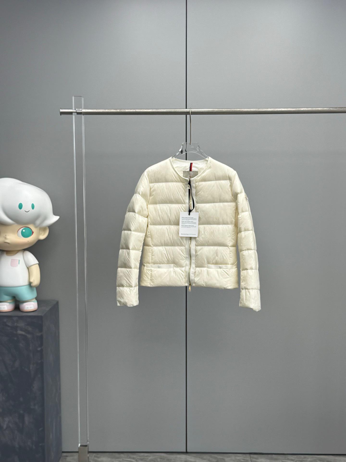 Пуховик Moncler Wurthbreaker "White" фото № 2