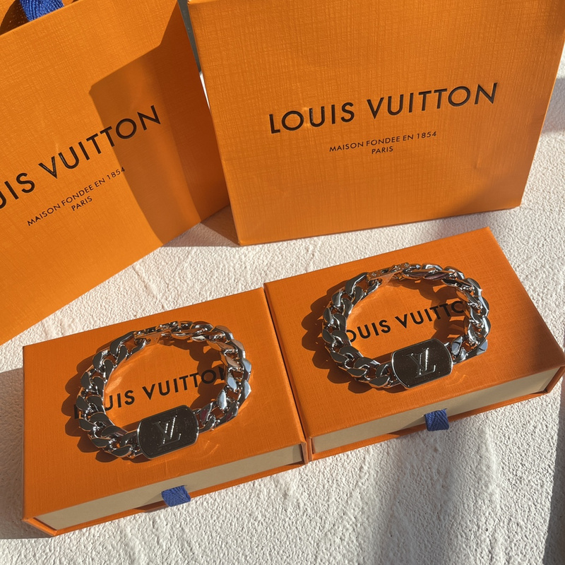 Браслет Louis Vuitton Large With Logo "Silver" фото № 3