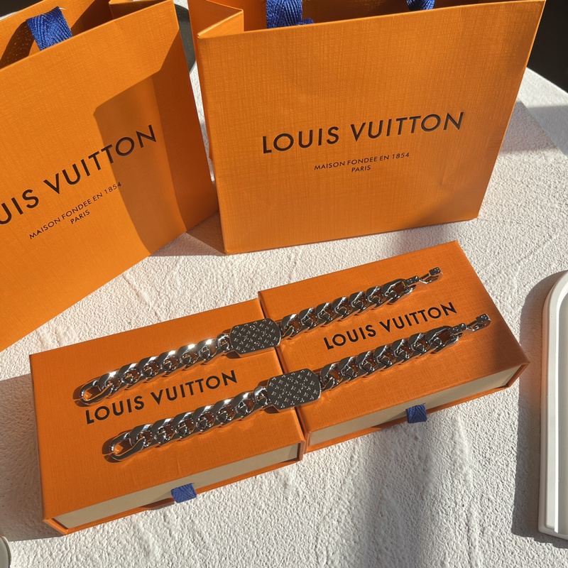 Браслет Louis Vuitton Large With Logo "Silver" фото № 2