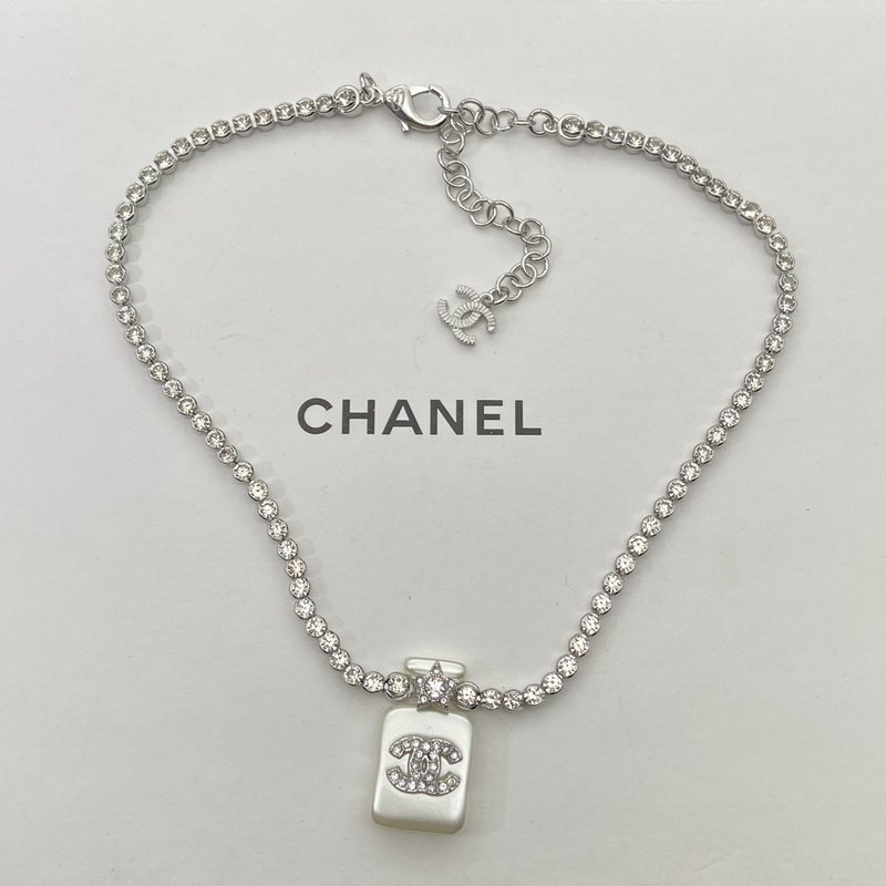Подвеска Chanel Logo Symbol Inside Rectangle "White" фото № 2