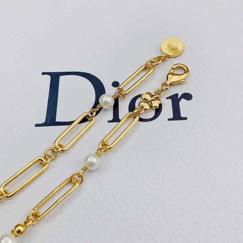 Ожерелье Dior Decoration With Symbols - Stars And Pearls "Gold" фото № 3