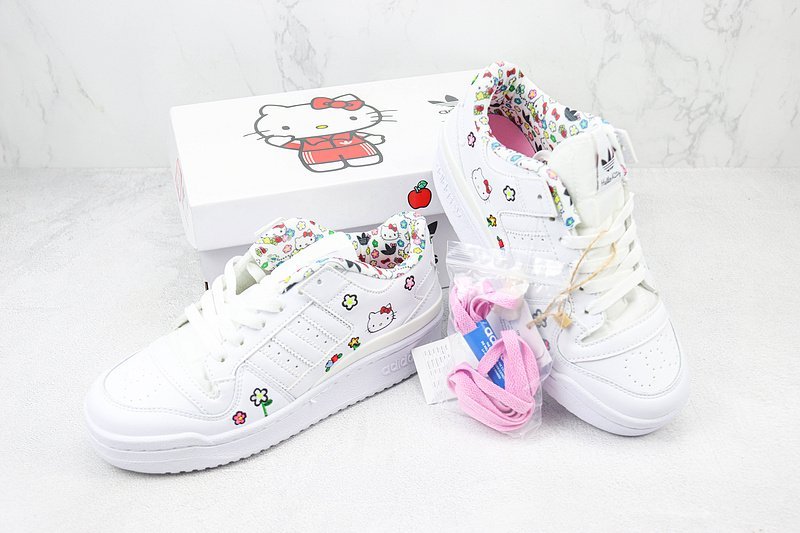 Hello Kitty x Adidas Forum 84 Low "White" фото № 7