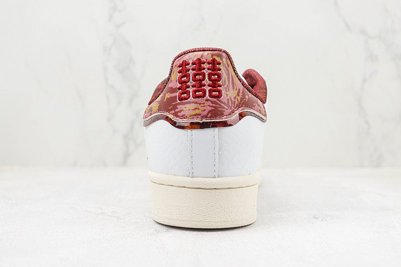 Adidas Superstar "Chinese New Year 2023" фото № 9