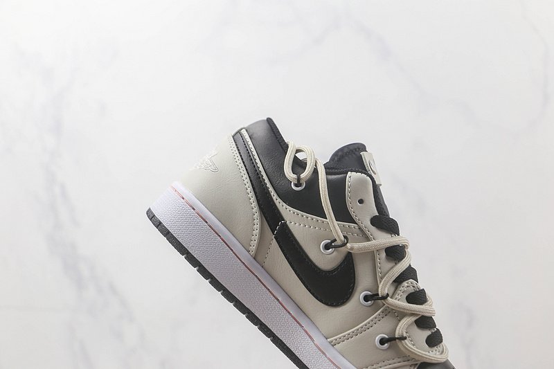 Air Jordan 1 Low "Black/Grey" фото № 4