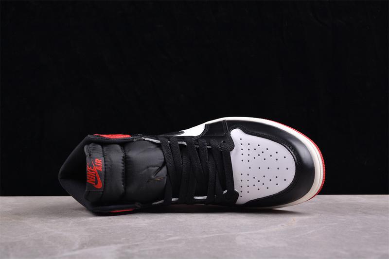 Air Jordan 1 High "Black Toe Reimagined" фото № 9