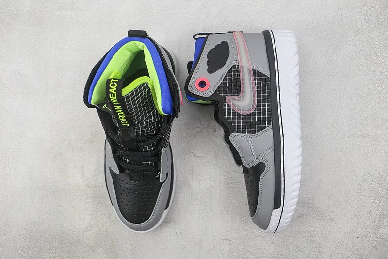 Air Jordan 1 High "React Black Particle Grey" фото № 6