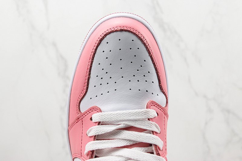 Air Jordan 1 Mid "Valentine’s Day" фото № 3
