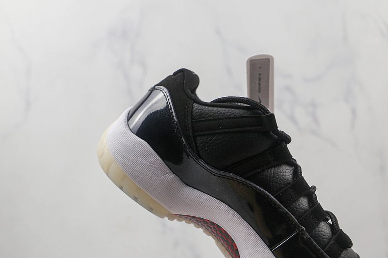 Air Jordan 11 Low "72-10" фото № 4