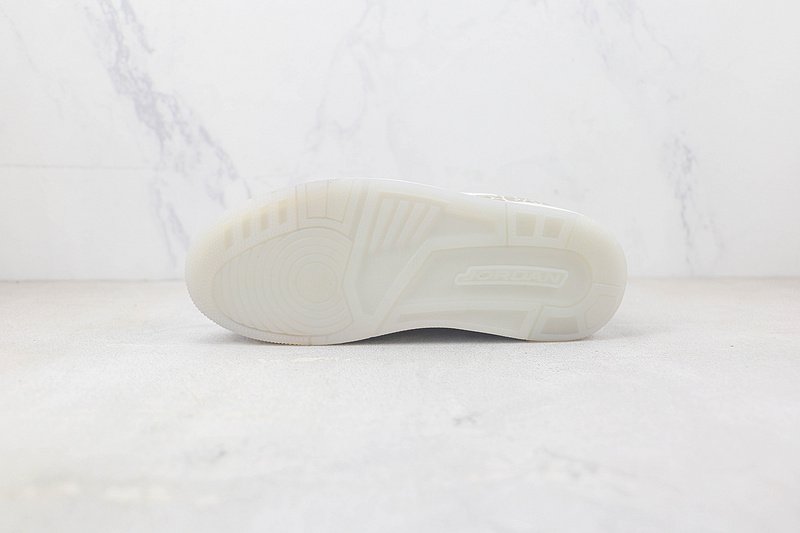 Air Jordan 3 "Pure Money" фото № 8